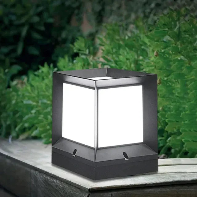 Lampada da esterno moderna cubo in alluminio per illuminazione di giardino, terrazza e percorsi